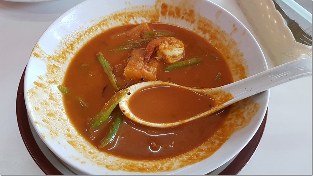 prawn curry soup veggies at tweenz corner